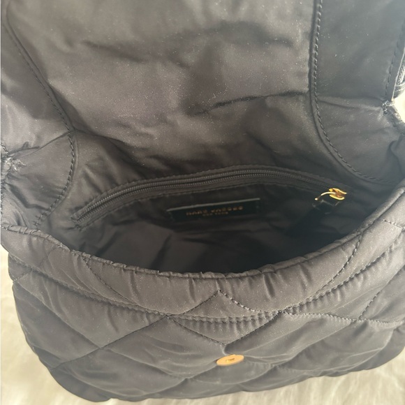 Marc Jacobs Black Quilted Crossbody Bag - Picture 2 of 3